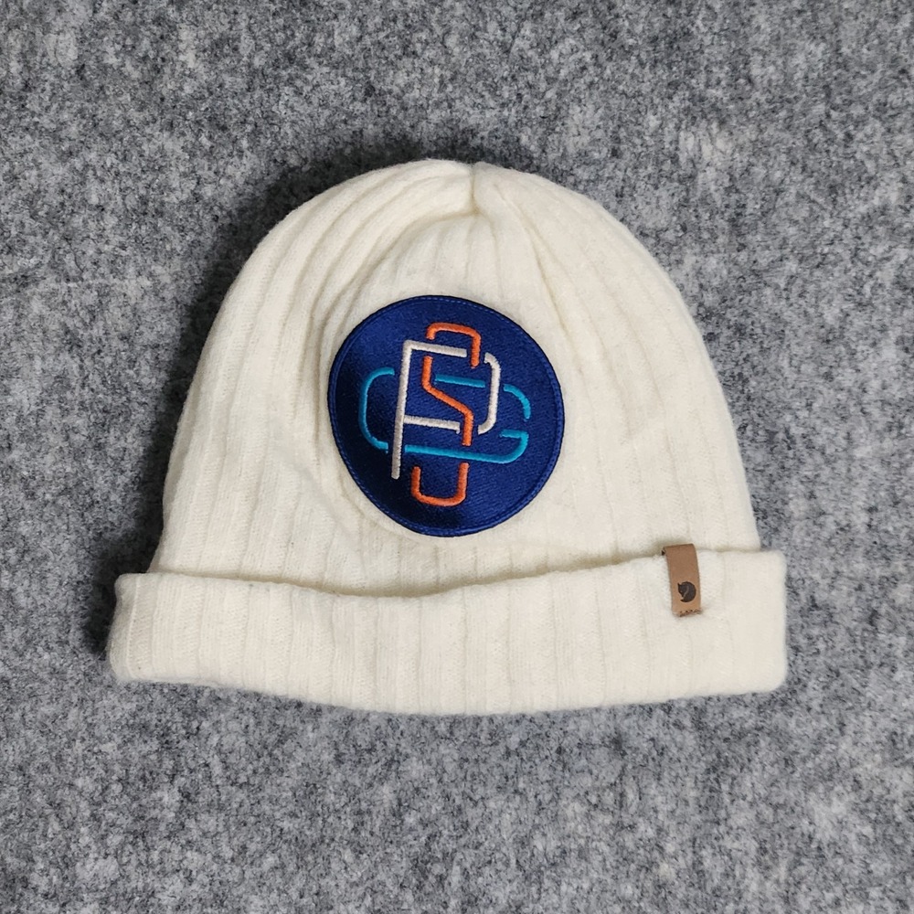 Fjallraven Byron Beanie One Size Kids Wool Hat White 8.5 Inch Knit Logo Outdoors